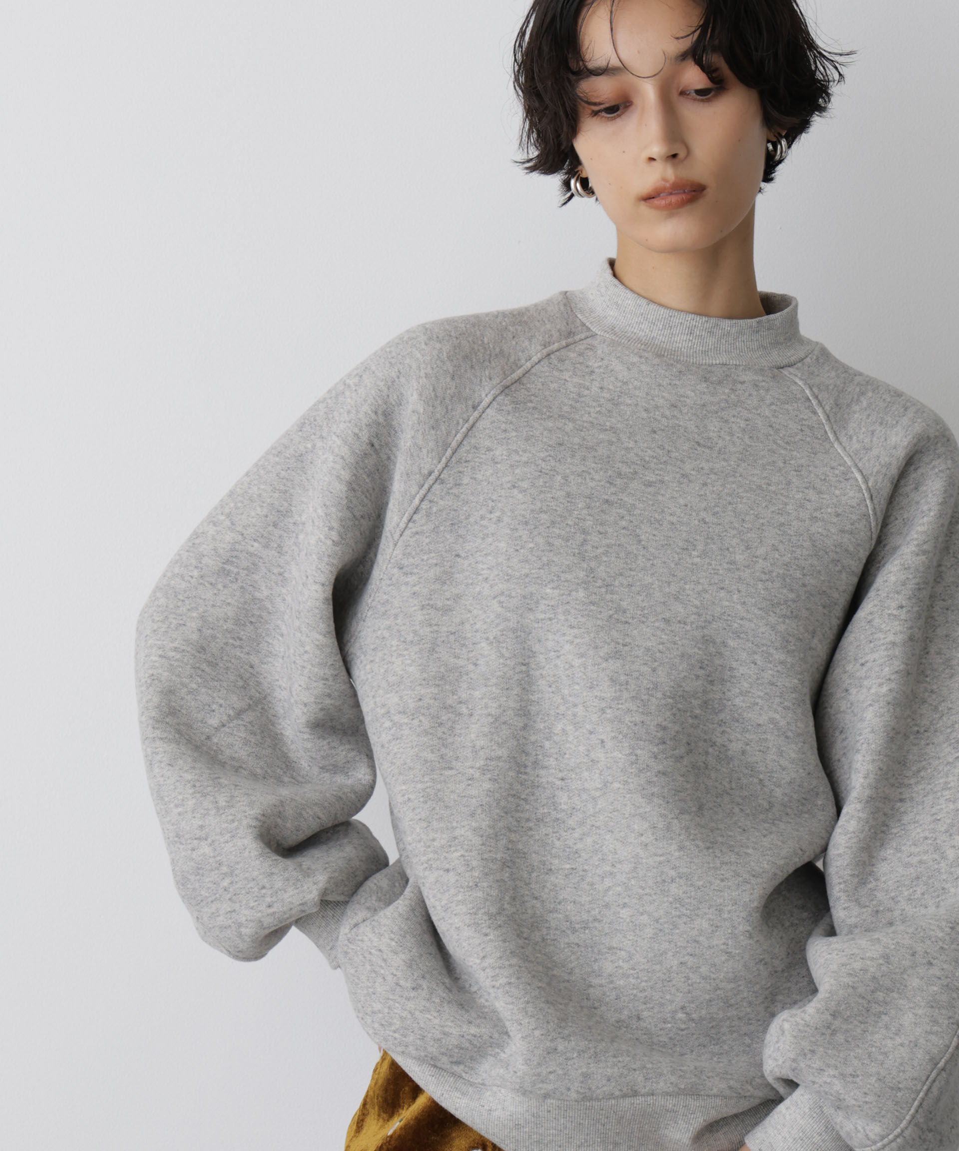  「「STEVELOUR」フラッフィースタンドプルオーバー」|スウェット・ジャージ|