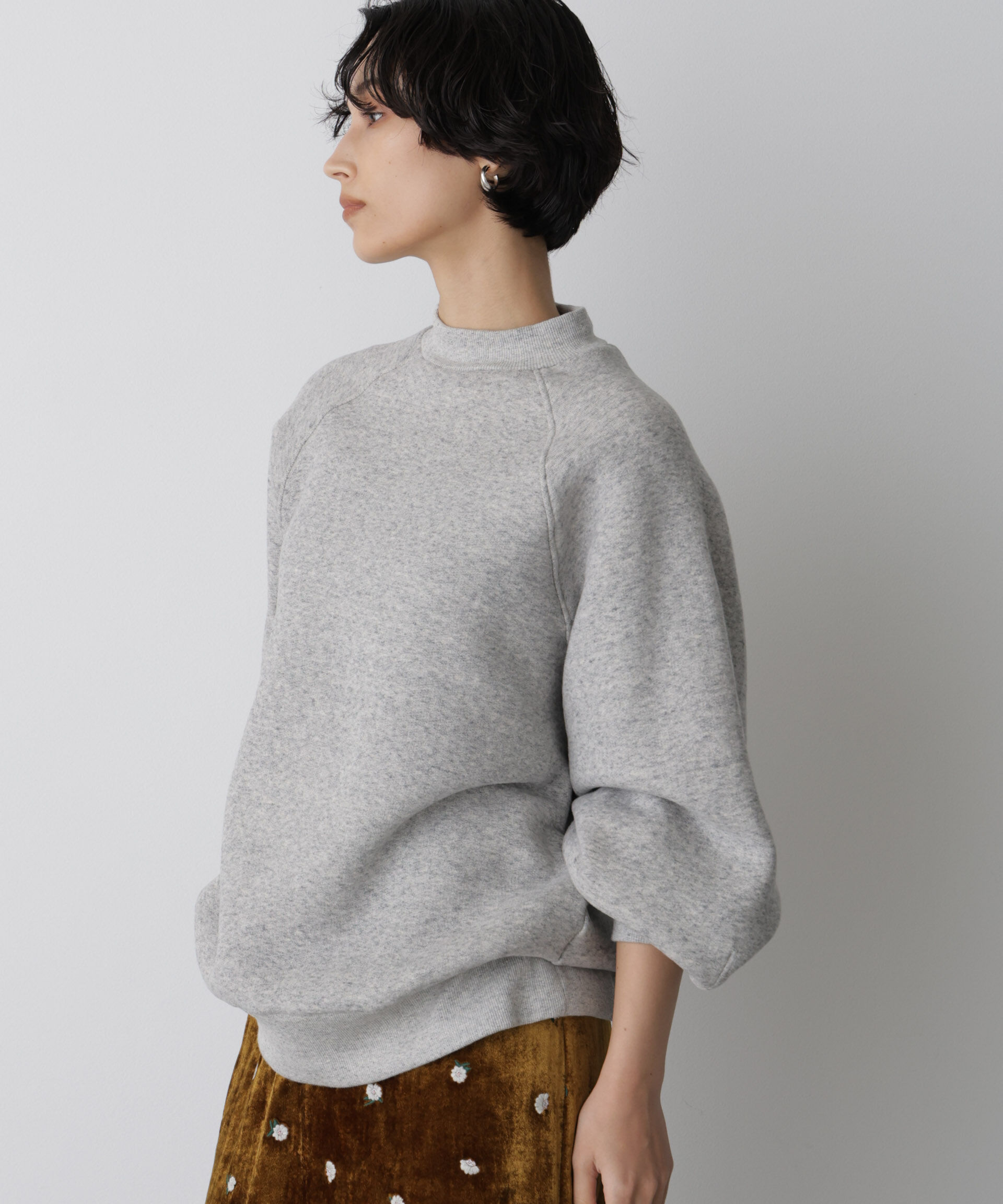  「「STEVELOUR」フラッフィースタンドプルオーバー」|スウェット・ジャージ|