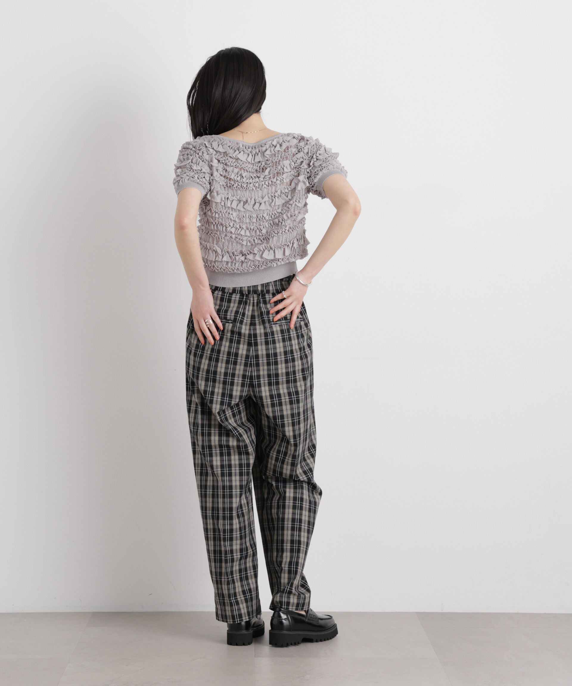 nano･universe「フリルシャーリングコンパクトニット」|ニット・セーター|