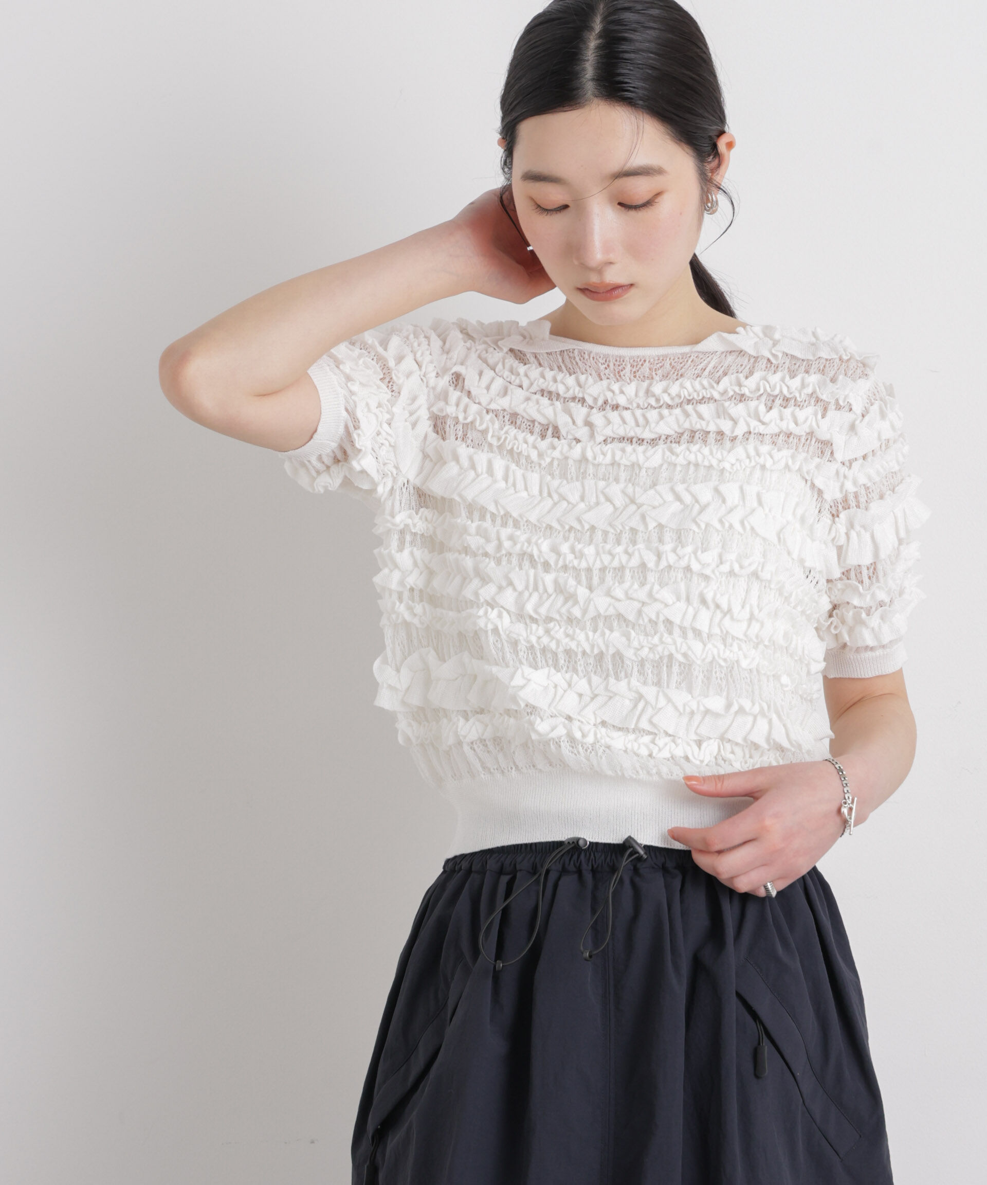 nano･universe「フリルシャーリングコンパクトニット」|ニット・セーター|