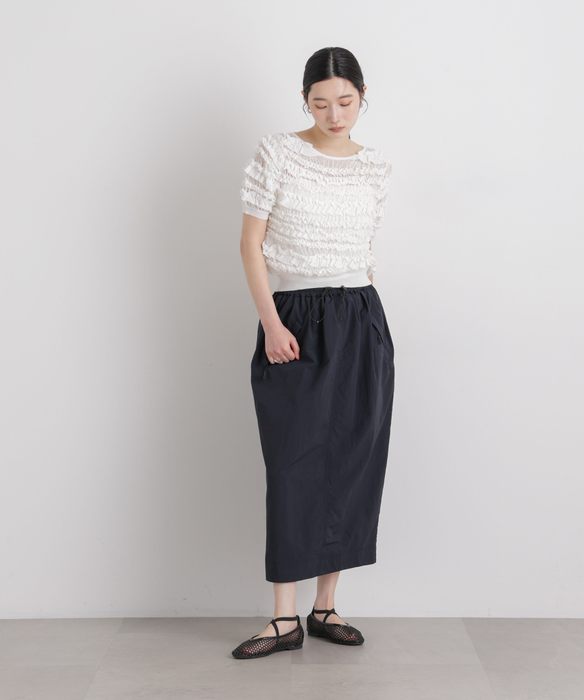 nano･universe「フリルシャーリングコンパクトニット」|ニット・セーター|