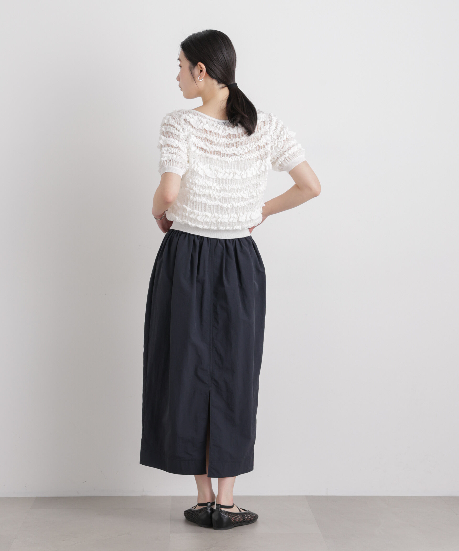 nano･universe「フリルシャーリングコンパクトニット」|ニット・セーター|