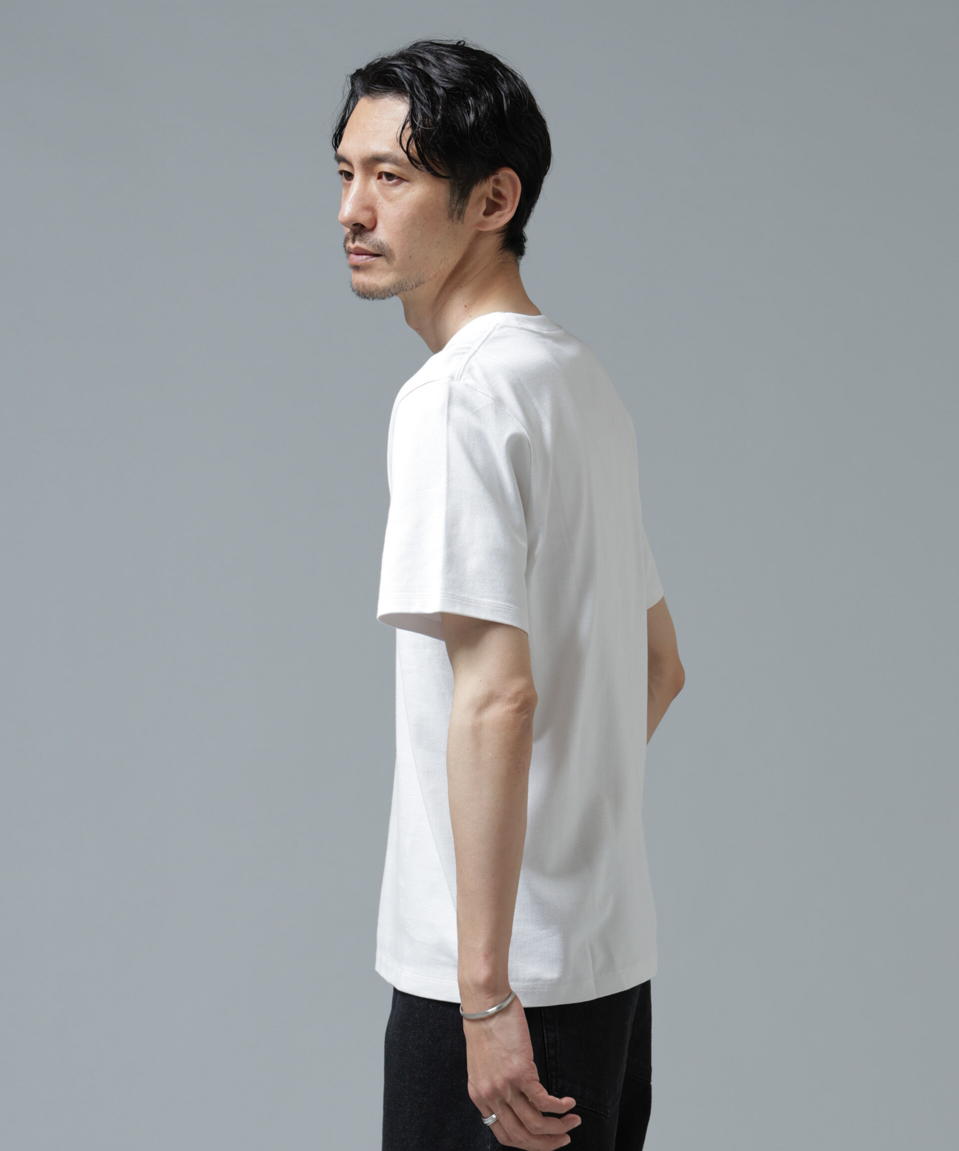 nano･universe「Anti Soaked(R) 汗染み防止 ミドルウェイト 7.1oz レギュラーシルエットTシャツ」|Tシャツ・カットソー|