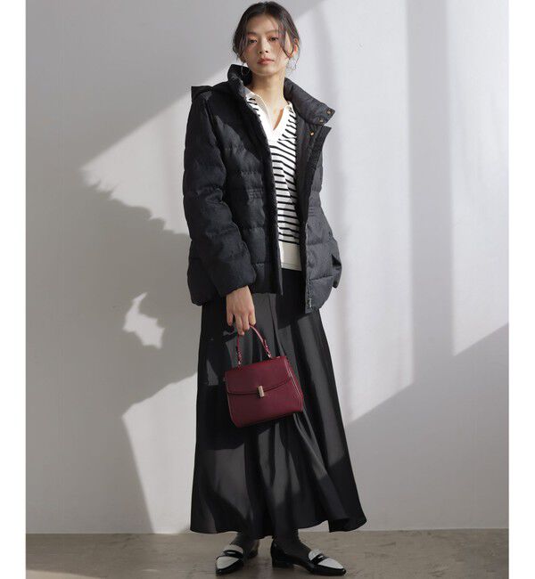 組曲「ライトタフタショート ダウン」|ダウン|