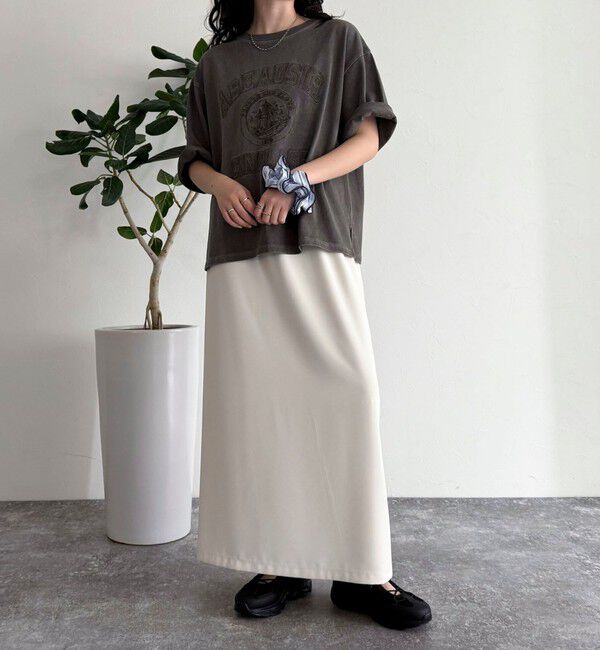 fredy emue「ピグメント刺繍クロップドTシャツ」|Tシャツ・カットソー|