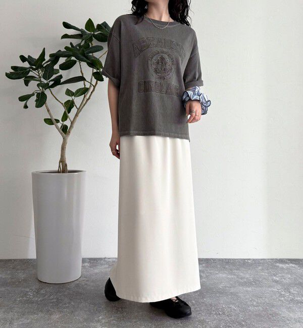 fredy emue「ピグメント刺繍クロップドTシャツ」|Tシャツ・カットソー|