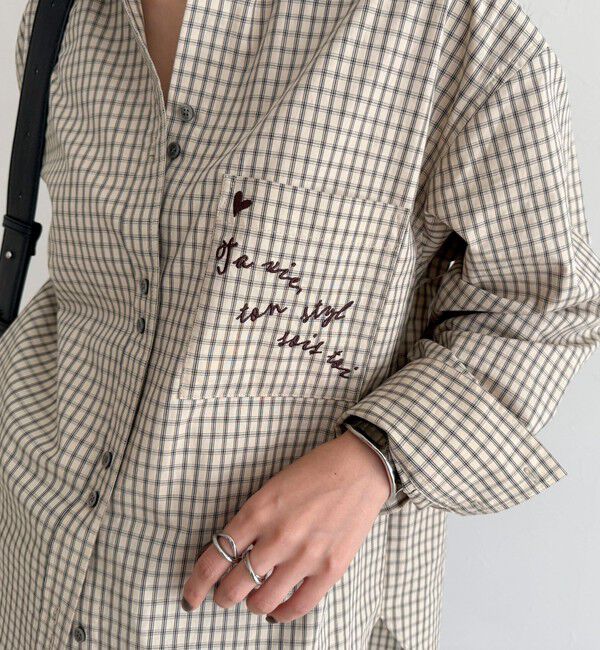 fredy emue「チェック刺繍シャツ」|シャツ・ブラウス|