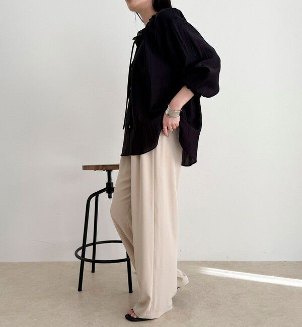 fredy emue「【ラクなのにきちんと見え】シャラリツイル イージーパンツ」|チノ|