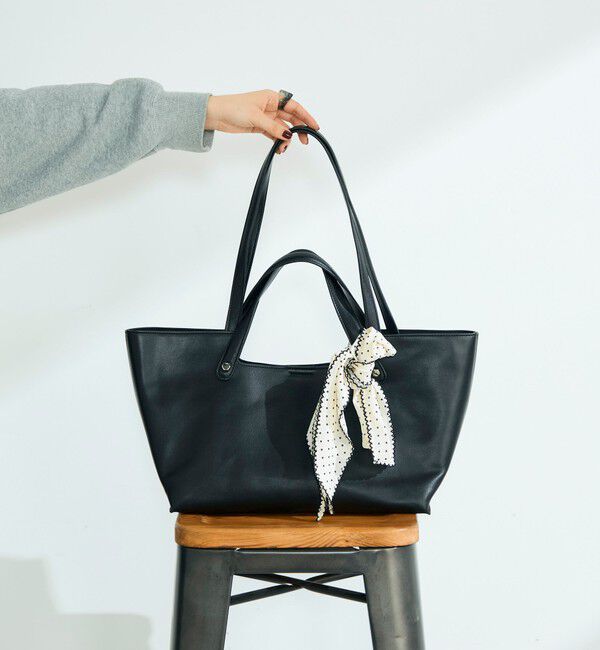 fredy emue「横長2ハンドルトートバッグ ポーチ付」|ショルダー・メッセンジャー|ブラック