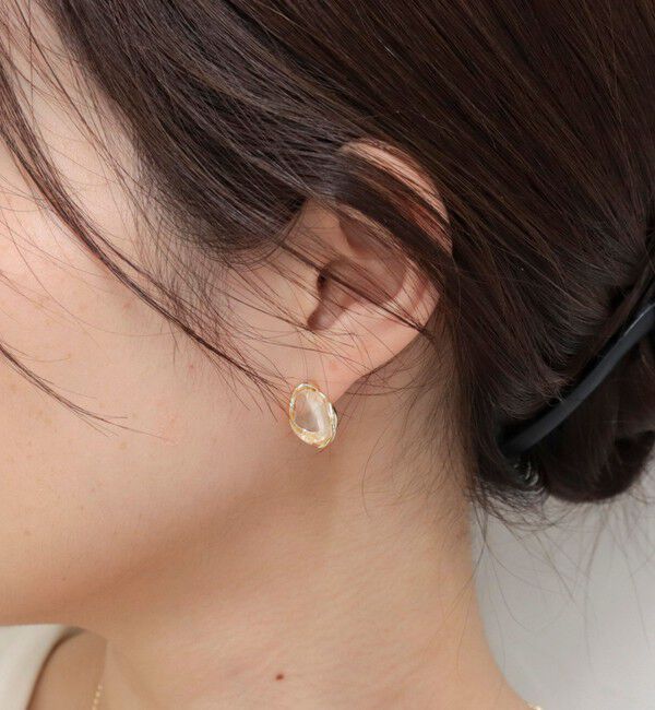 fredy emue「フェイクストーンチタンポストピアス」|ピアス|ゴールド