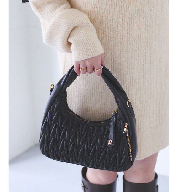 VIS「【2WAY】ねじりハンドルキルティングバッグ」|ハンドバッグ|ブラック(01)