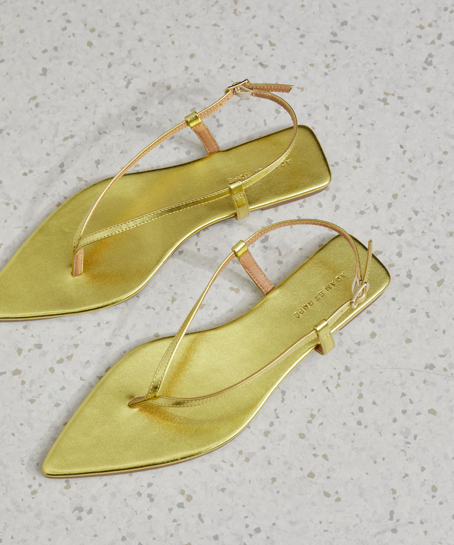 ADAM ET ROPE'「ストラップビーチサンダル」|サンダル|ゴールド(90)