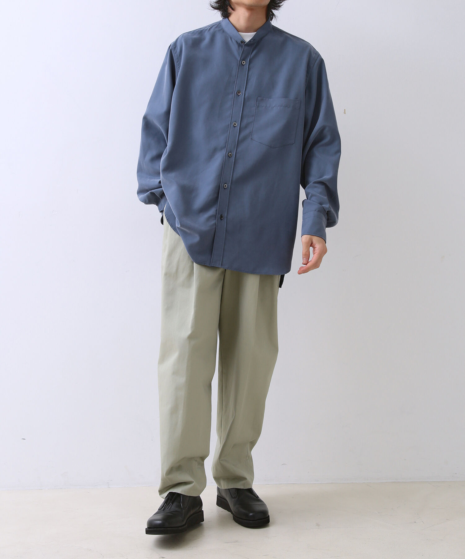 ADAM ET ROPE'「《定番》レーヨンスエード バンドカラーシャツ / ユニセックス」|シャツ・ブラウス|