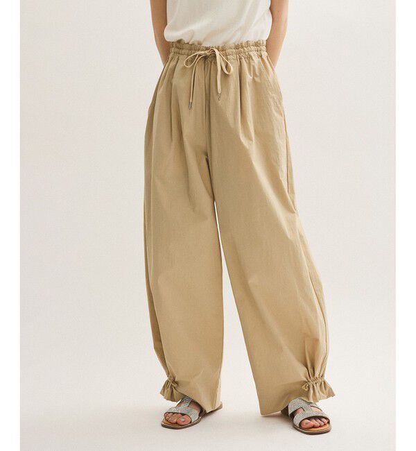 ADAM ET ROPE'「【新色追加】・【撥水】ウエストタックイージーパンツ」|チノ|ベージュ(27)