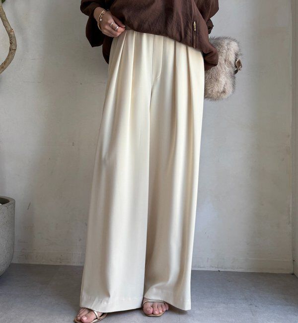  「【累計販売数3万枚突破/21色4サイズ展開！】タックワイドパンツ」|チノ|