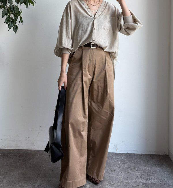  「【新色追加】GOLDボタンVVシャツ」|シャツ・ブラウス|