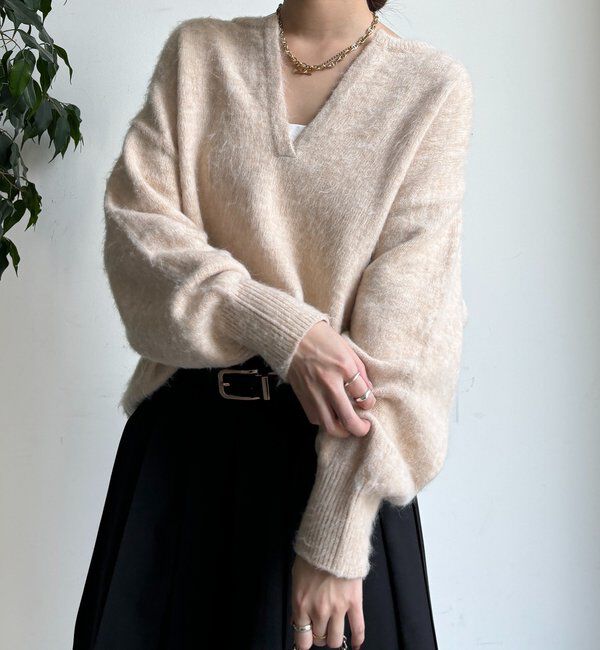  「深Vスリットニット」|ニット・セーター|
