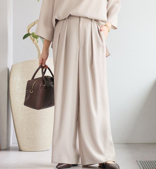  「【オケージョンや通勤に】ダブルサテンタックパンツ」|チノ|