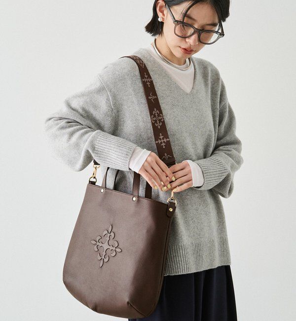  「スリム2WAYトートバッグ <エンボスモノグラム>」|トートバッグ|