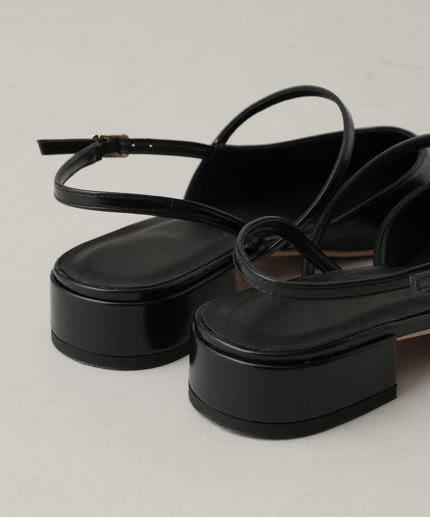 A part by 「 ワンストラップフラットミュール」|その他|