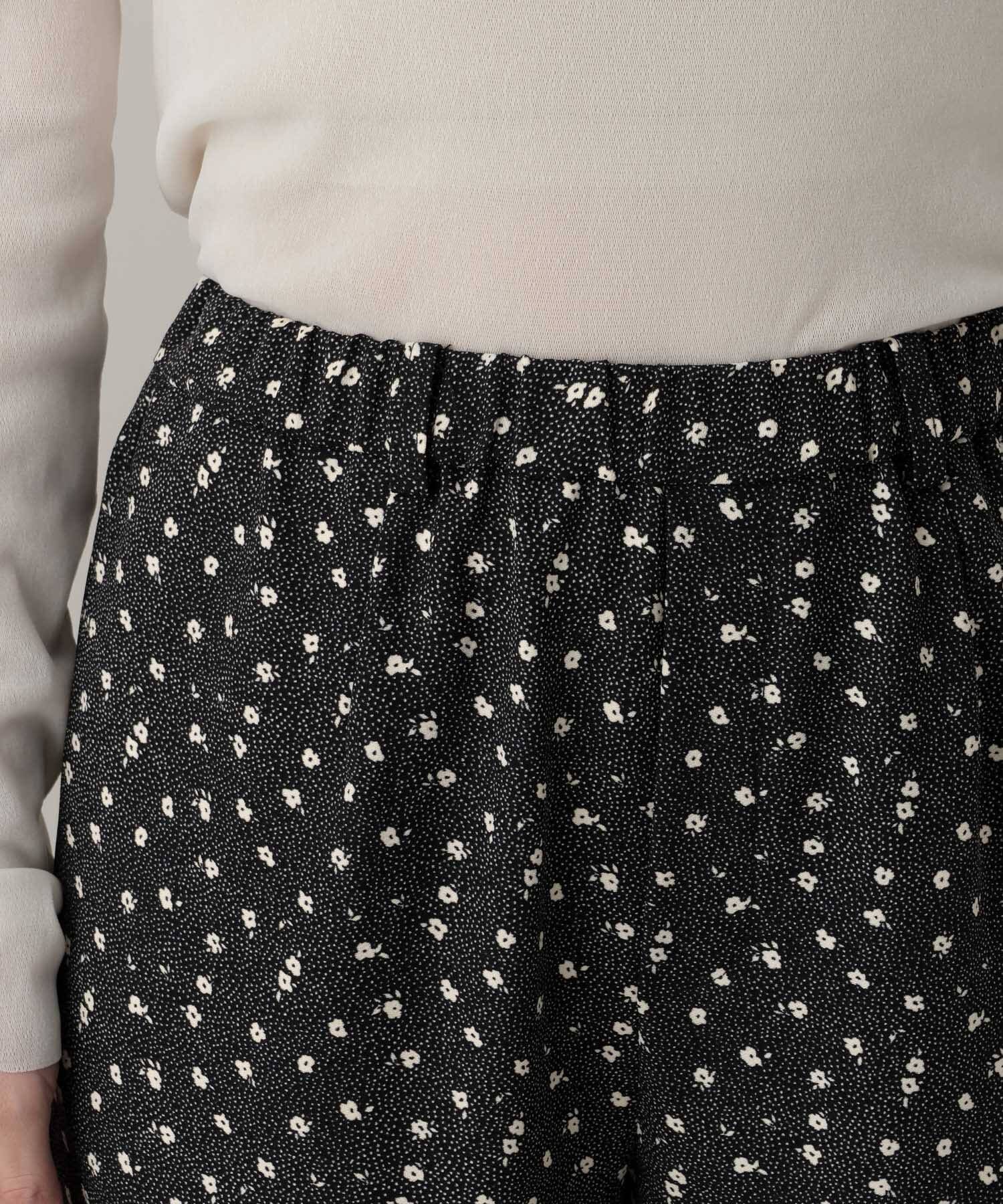 A part by 「コバナガラセミフレアパンツ」|スラックス|