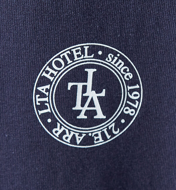 ABAHOUSE「バックプリント グラフィック 半袖Tシャツ/オーバーサイズ/LE TRIO AB」|Tシャツ・カットソー|