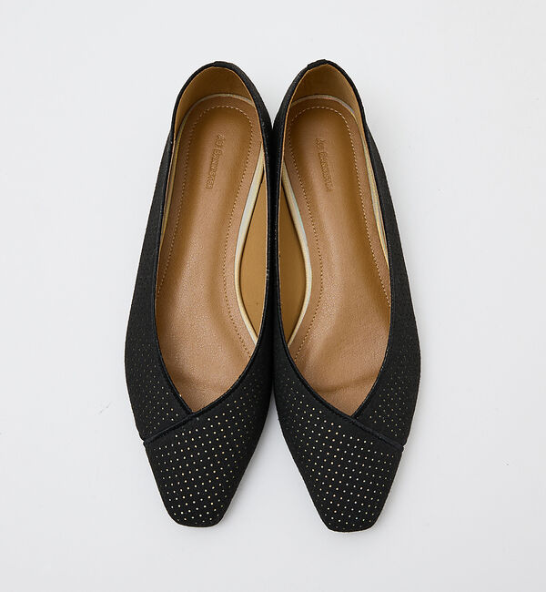 AU BANNISTER「【Vibram/ヴィブラムソール】Ｖカットフラットパンプス」|パンプス|