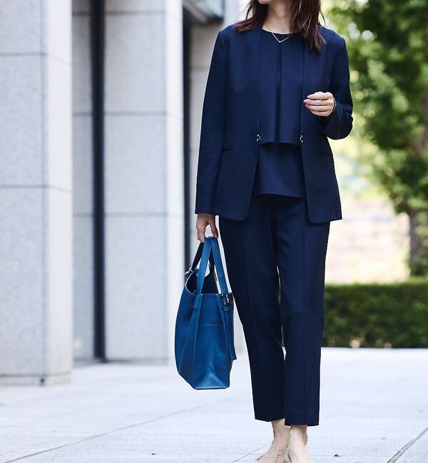 abahouse mavie「【エニデイカセット】ノーカラージャケット＆バックフレアパンツセットアップ」|スーツ|