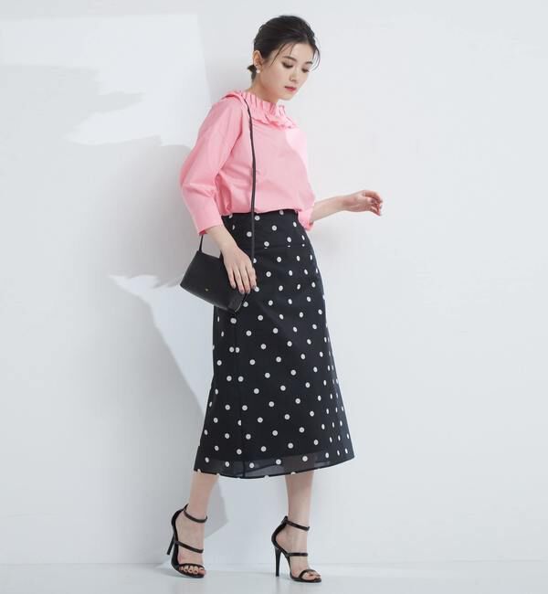 TIARA「バックボタンフリルブラウス」|シャツ・ブラウス|