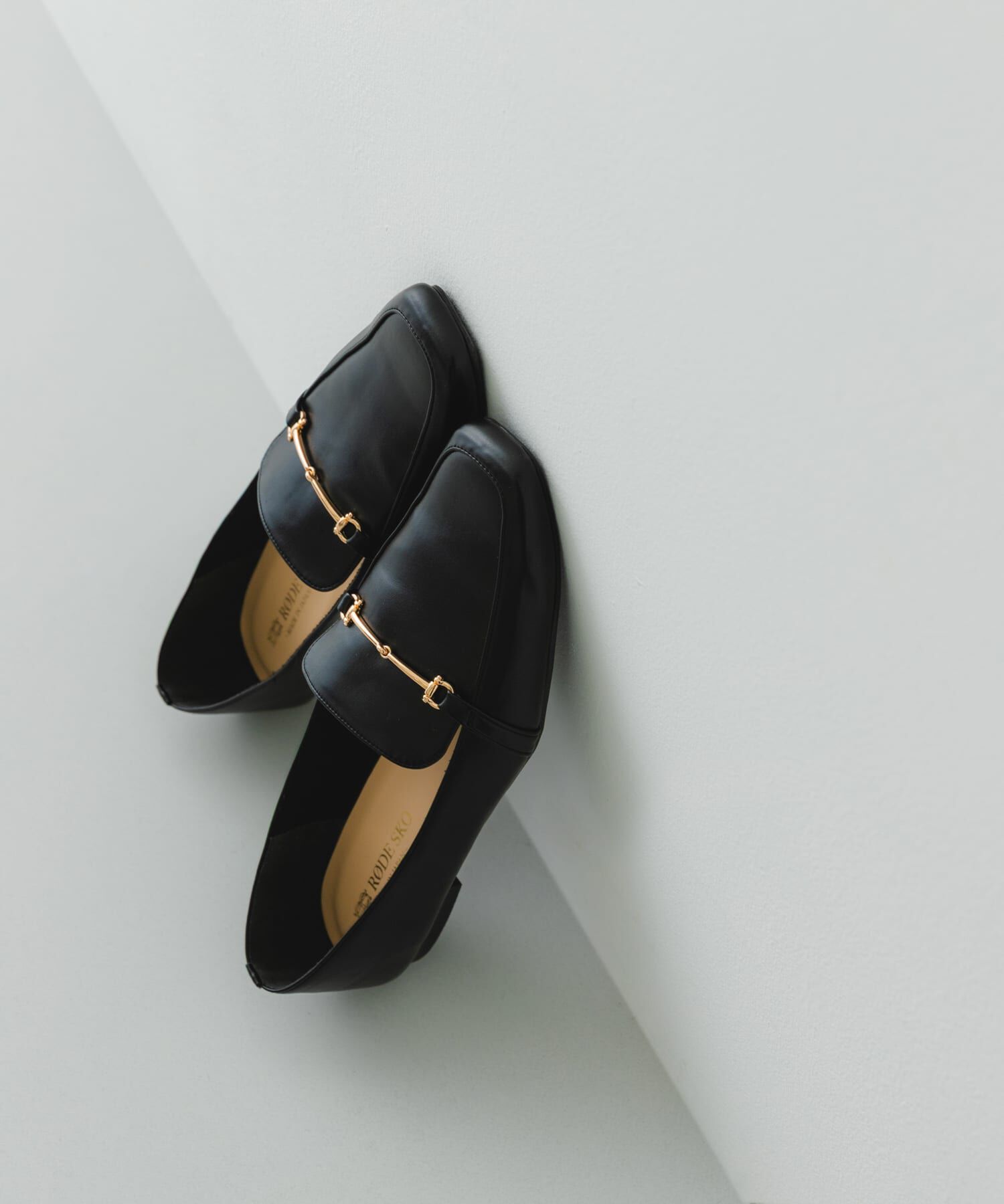 RODE SKO「『MADE IN JAPAN』 スクエアトゥ細ビットローファー」|ローファー|