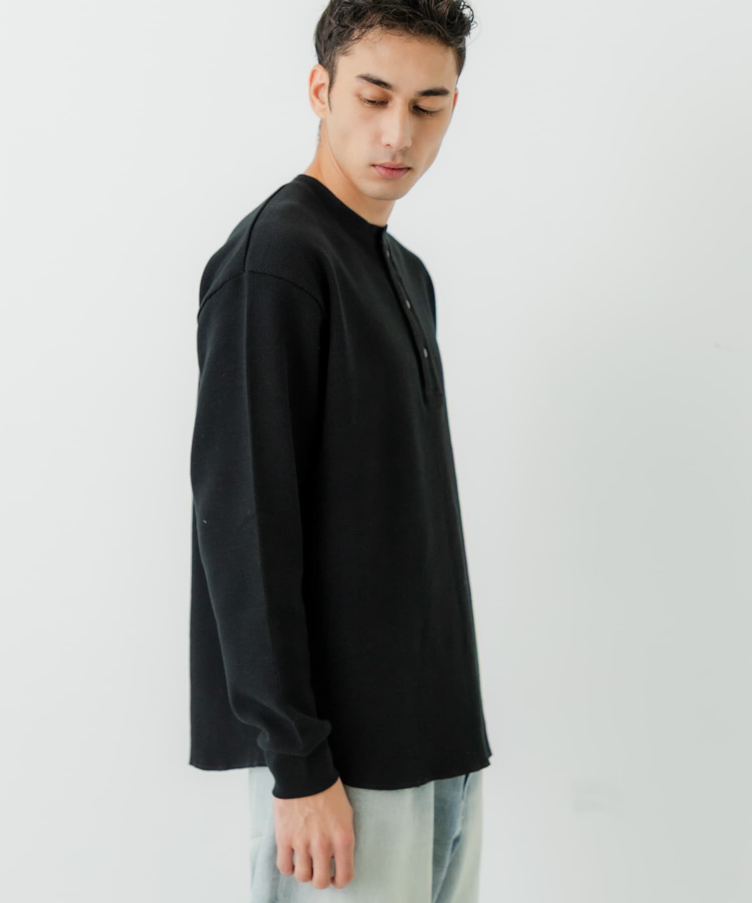 URBAN RESEARCH「『UR TECH』度詰めワッフルヘンリーロングスリーブ」|Tシャツ・カットソー|