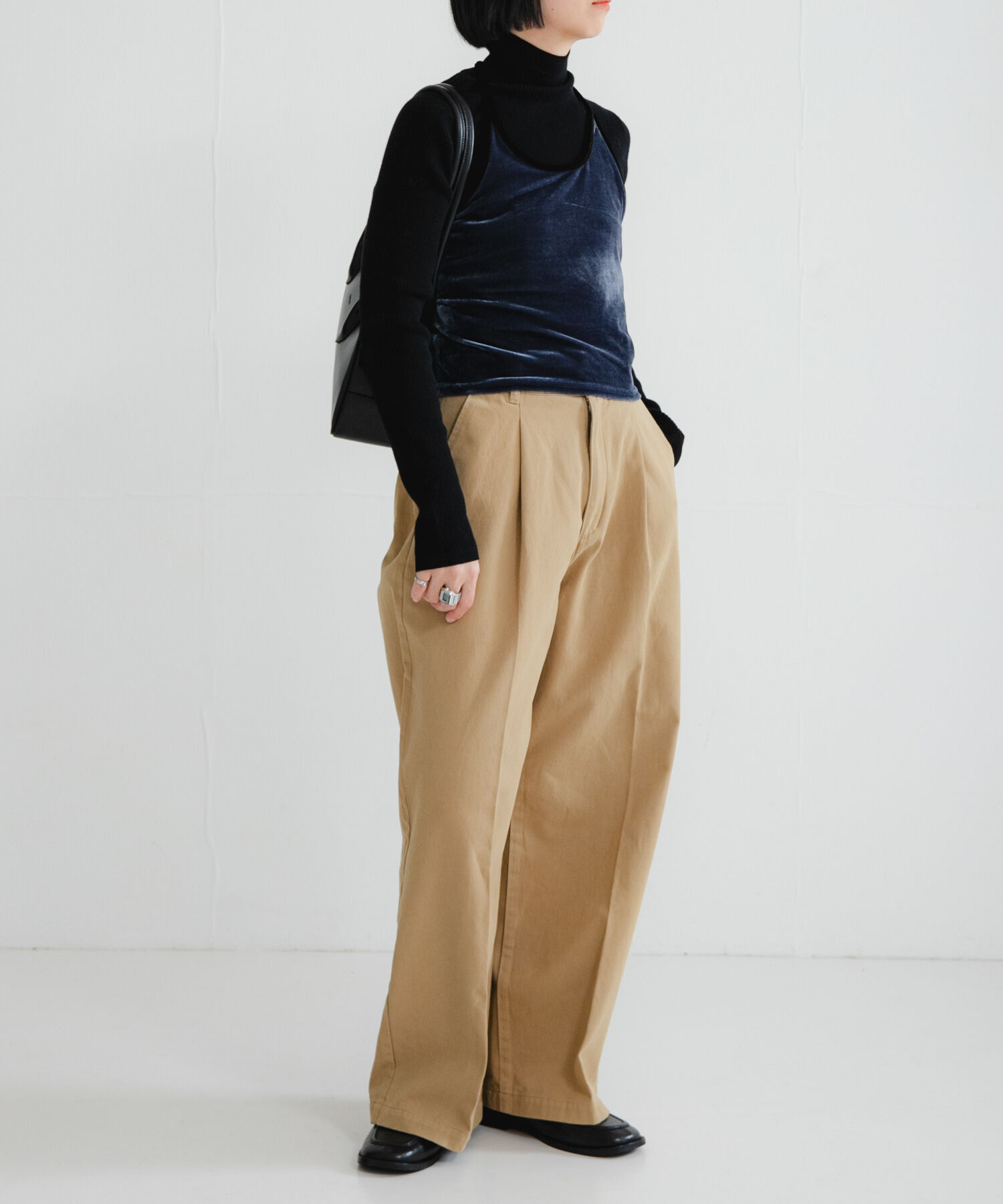 URBAN RESEARCH「ホルターネックベロアビスチェ」|その他|