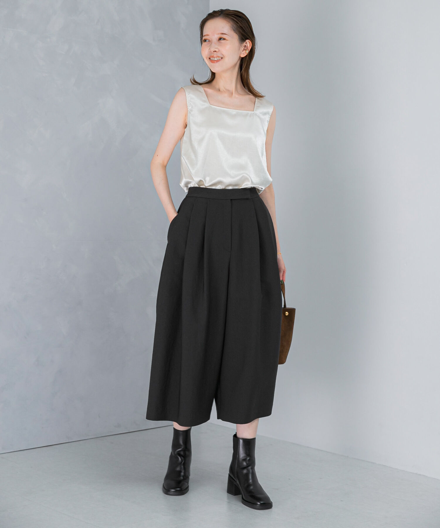 URBAN RESEARCH ROSSO「ダブルクロスフォルムタックパンツ」|その他|