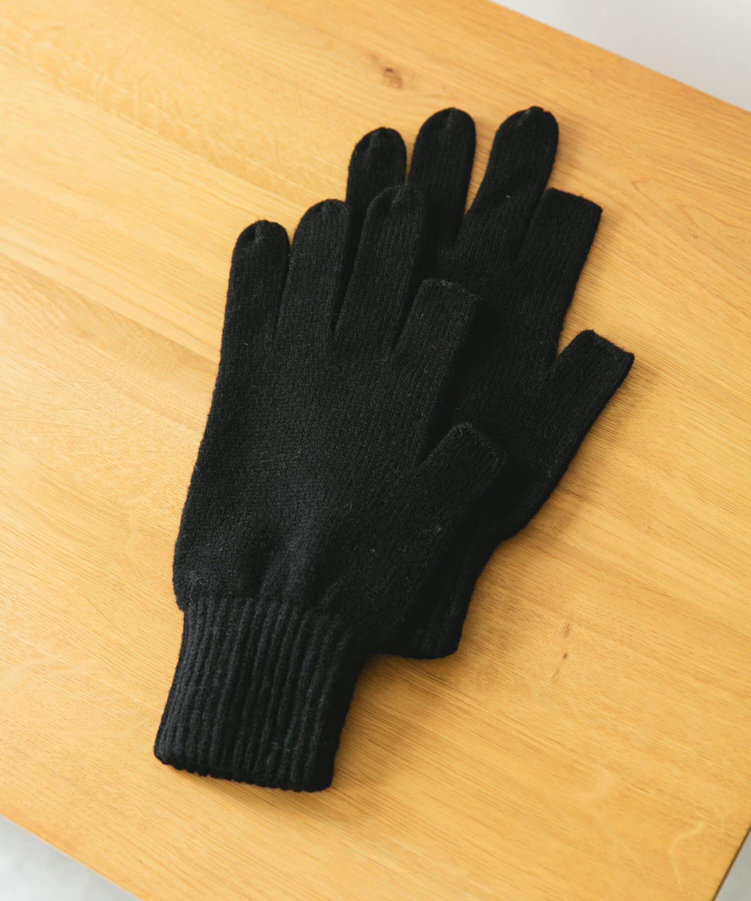 URBAN RESEARCH DOORS「カットオフニットグローブ」|手袋|ブラック