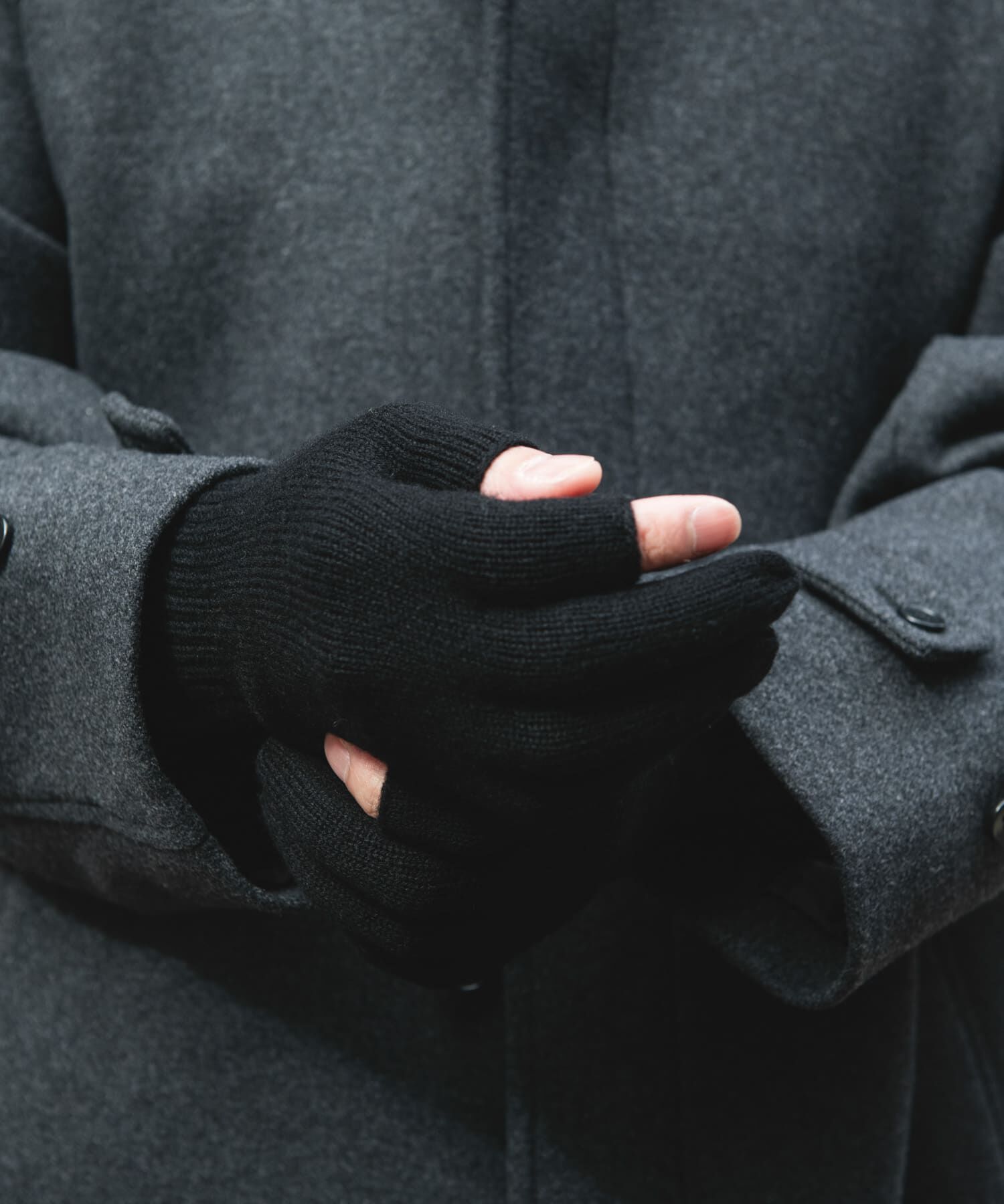 URBAN RESEARCH DOORS「カットオフニットグローブ」|手袋|