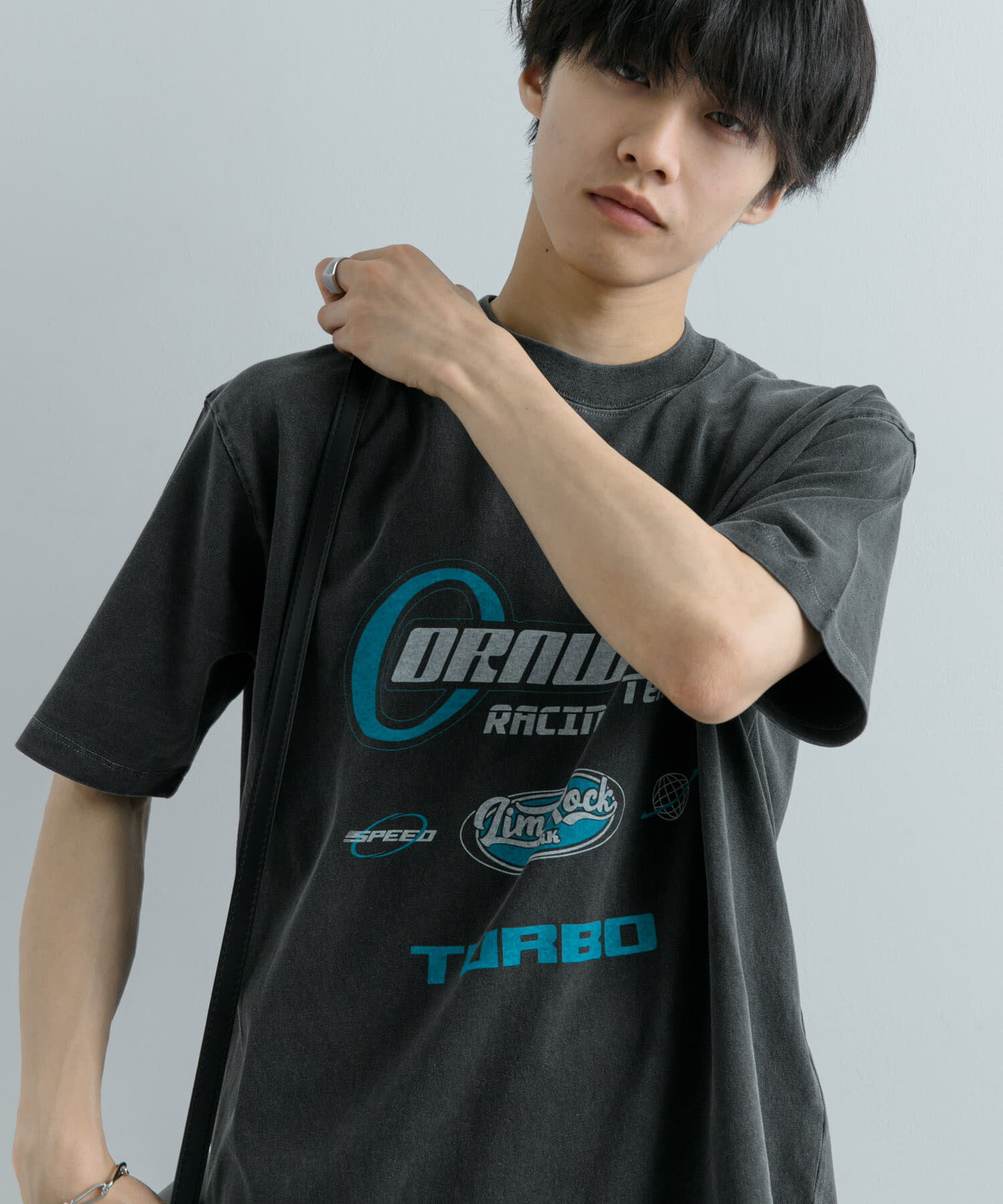 SENSE OF PLACE by URBAN RESEARCH「フェードロゴグラフィックTシャツ(5分袖)」|Tシャツ・カットソー|