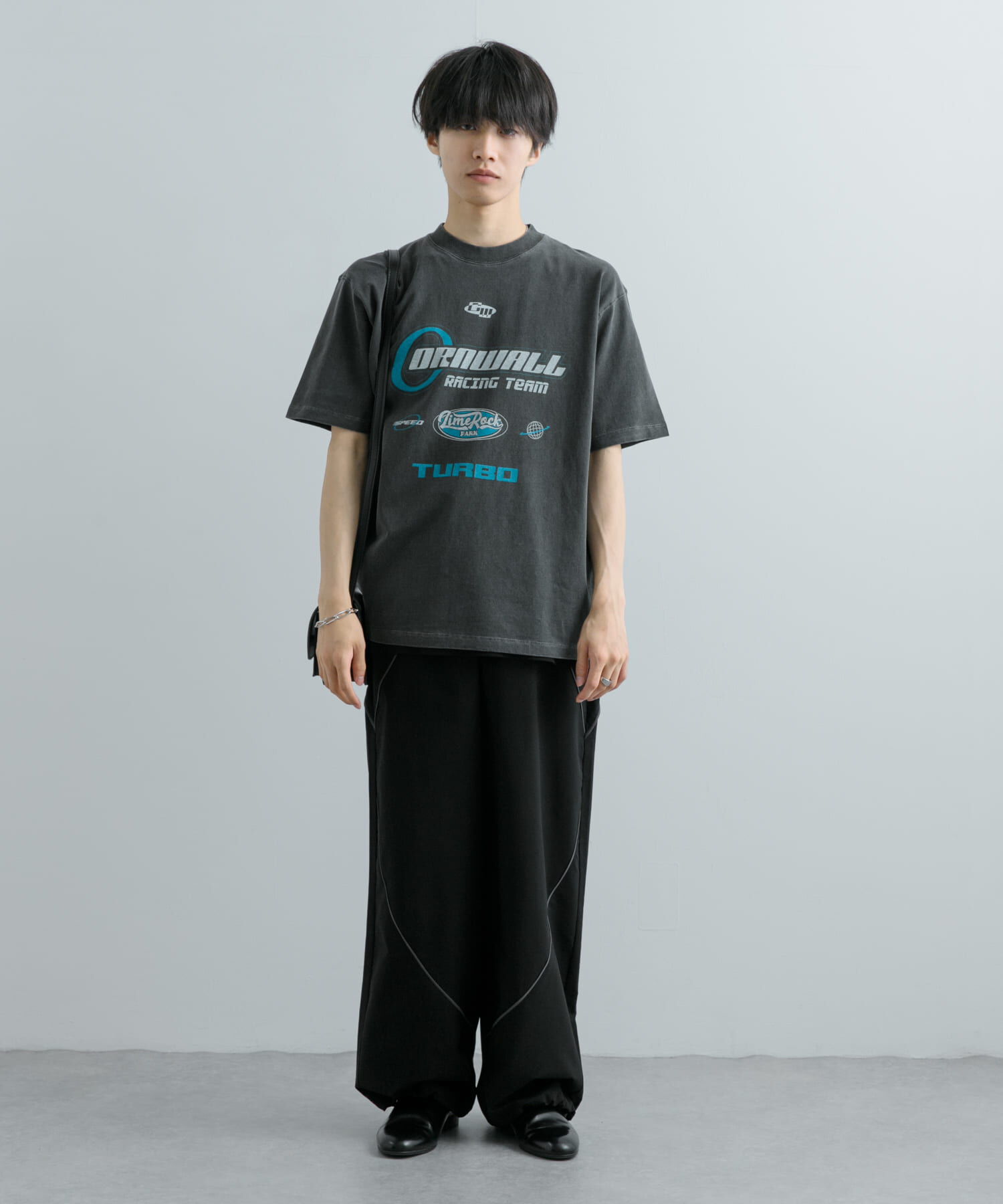 SENSE OF PLACE by URBAN RESEARCH「フェードロゴグラフィックTシャツ(5分袖)」|Tシャツ・カットソー|