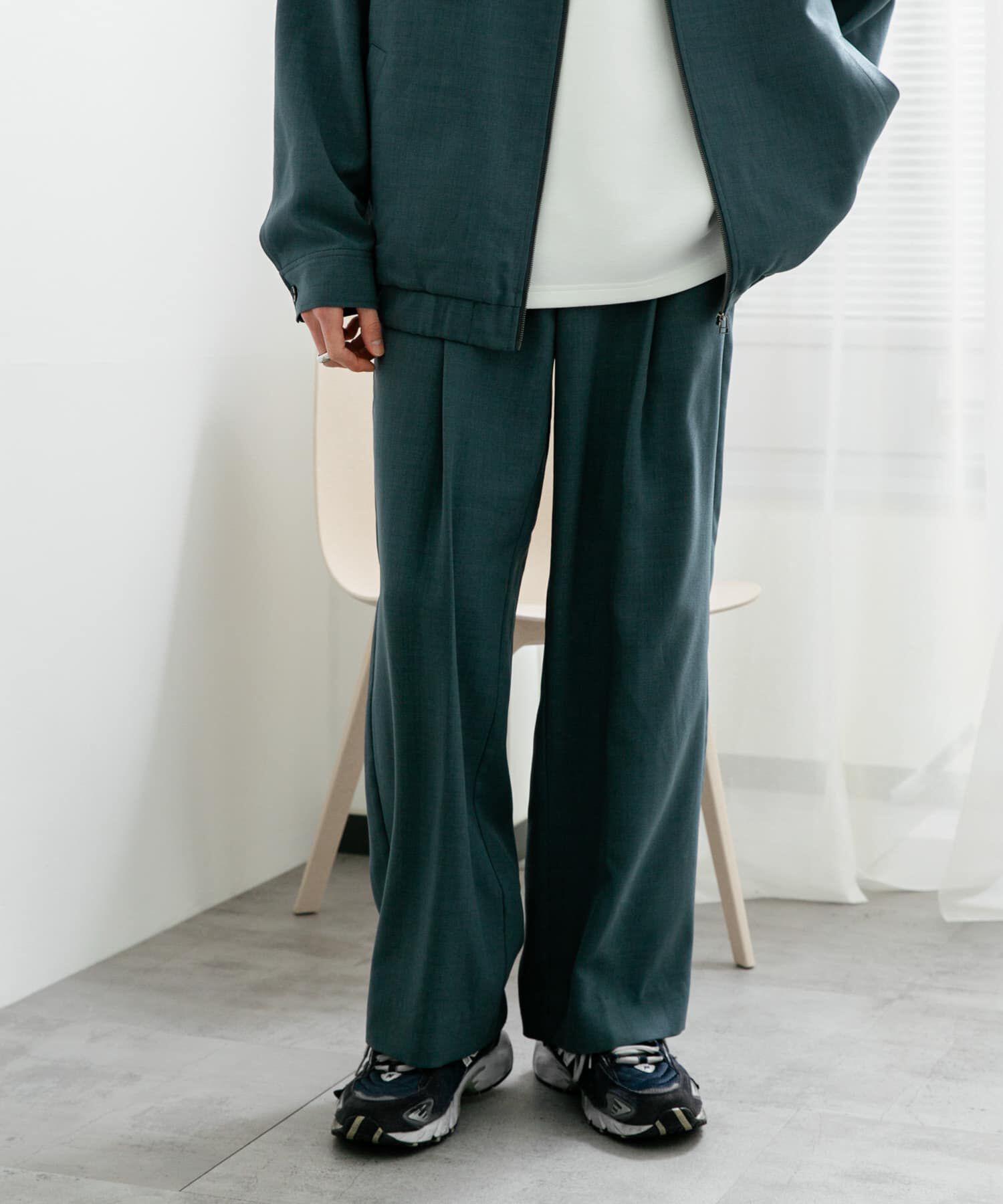 SENSE OF PLACE by URBAN RESEARCH「『UR TECH DRYLUXE』 リネンライクワイドパンツ」|その他|グリーン