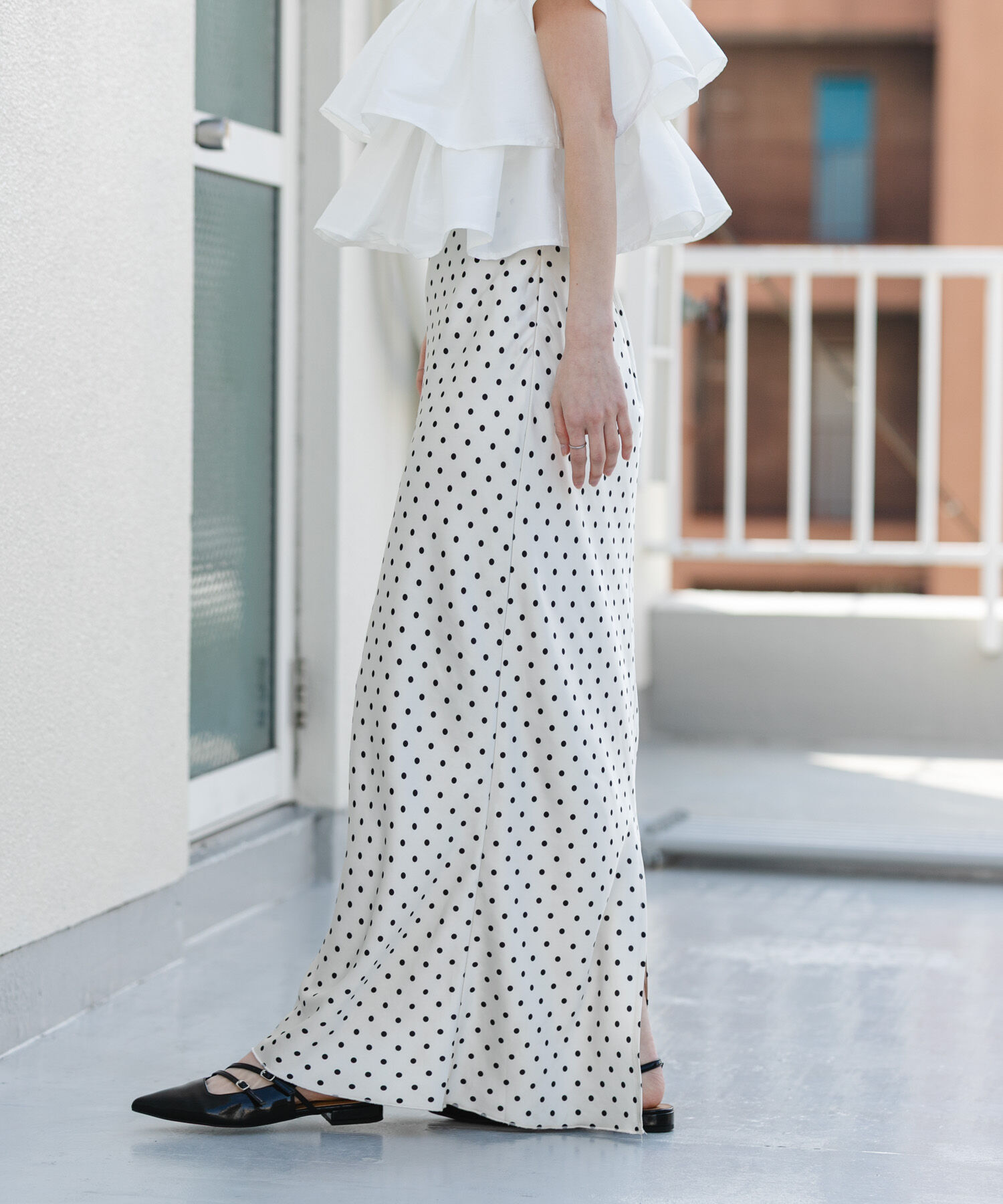 SENSE OF PLACE by URBAN RESEARCH「サテンアイラインスカート」|スカート|ホワイト系その他