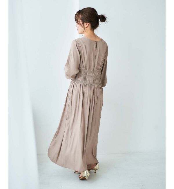 le.coeur blanc「シャーリングVネックワンピース」|ワンピース|