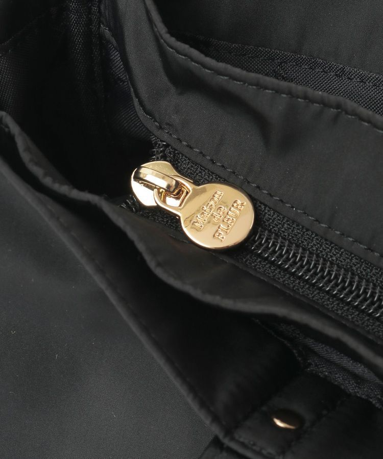 Maison de FLEUR「リボンチャーム付き3ルームトートバッグ」|トートバッグ|