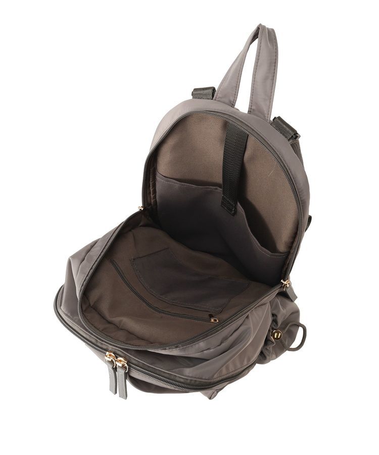 Green Parks「【10ポケBag】収納アドバイザー監修2層リュック」|リュック|