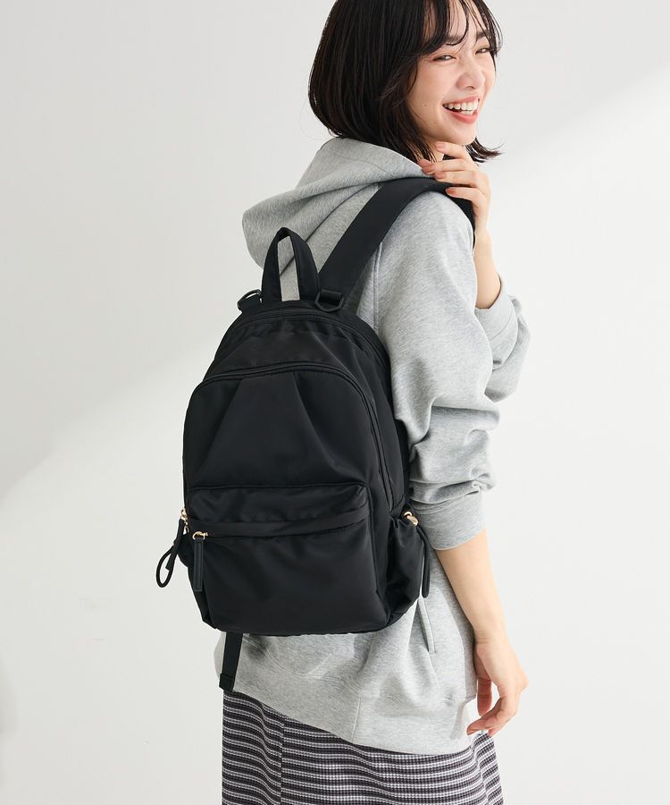 Green Parks「【10ポケBag】収納アドバイザー監修2層リュック」|リュック|Black