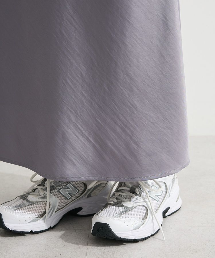 Green Parks「光沢サテンナロースカート」|タイト|