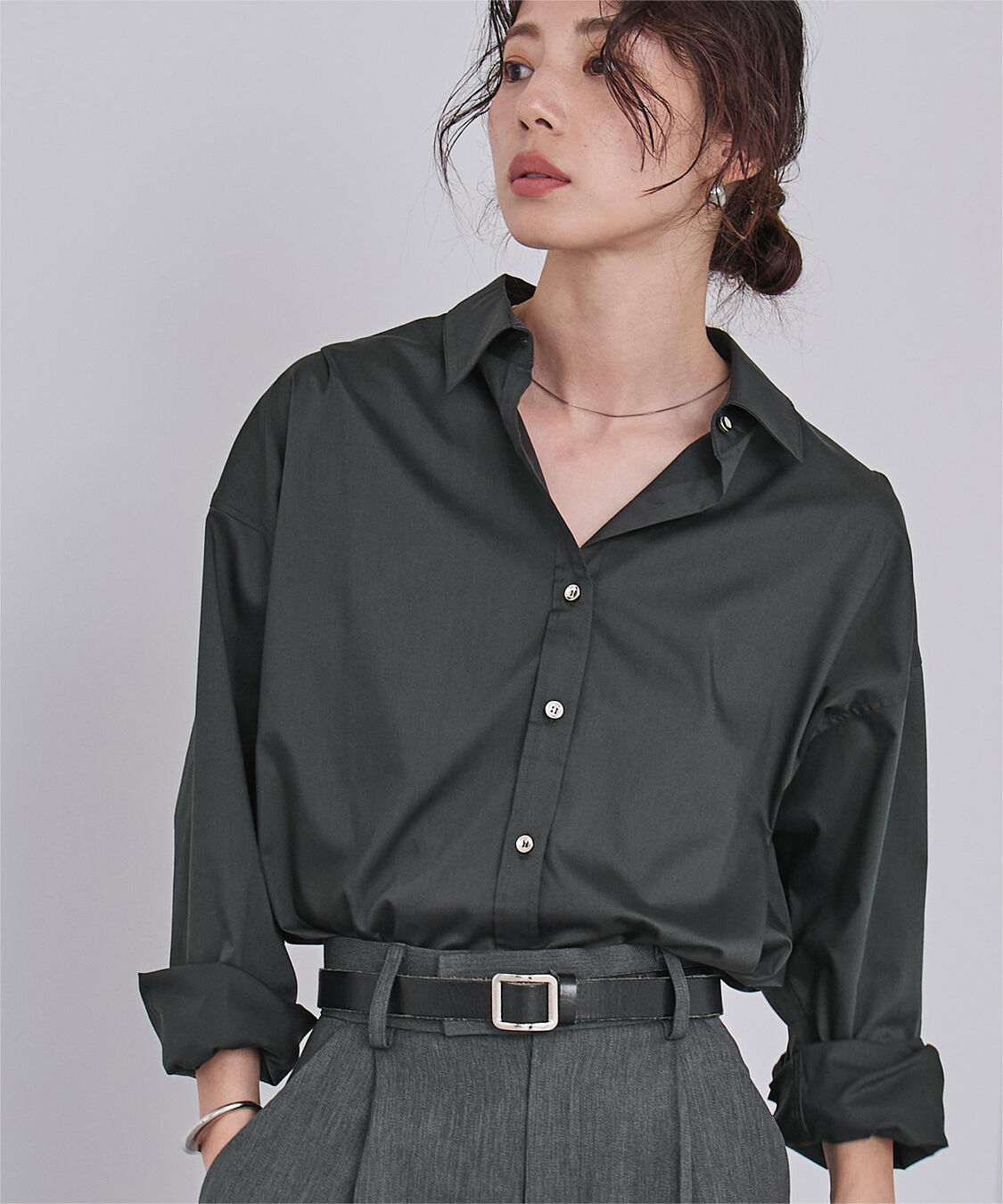 ur's「サテンライクオーバーシャツ」|シャツ・ブラウス|グレー