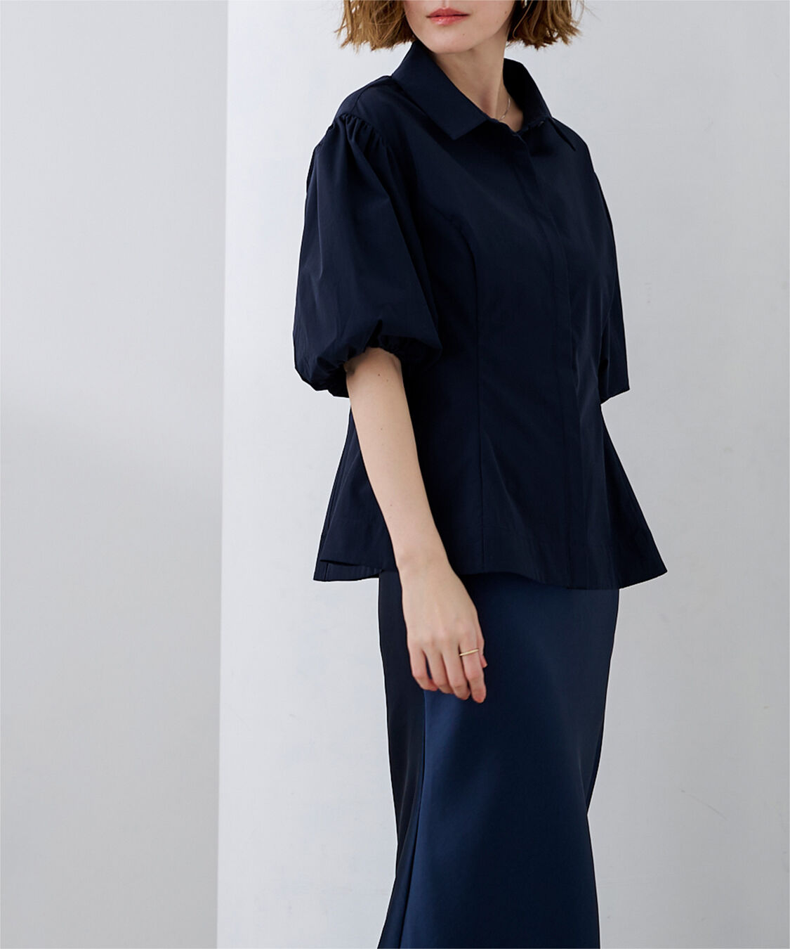 ur's「バルーンスリーブウエストシェイプブラウス」|シャツ・ブラウス|