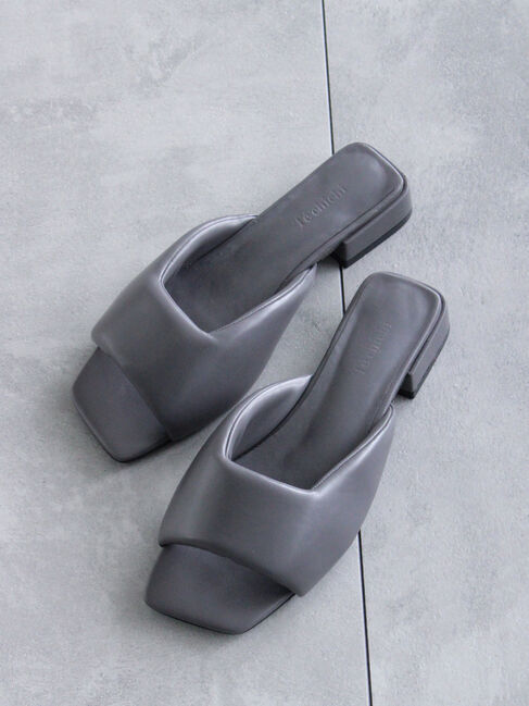 Te chichi「ボリュームアッパーサンダル」|サンダル|チャコールグレー