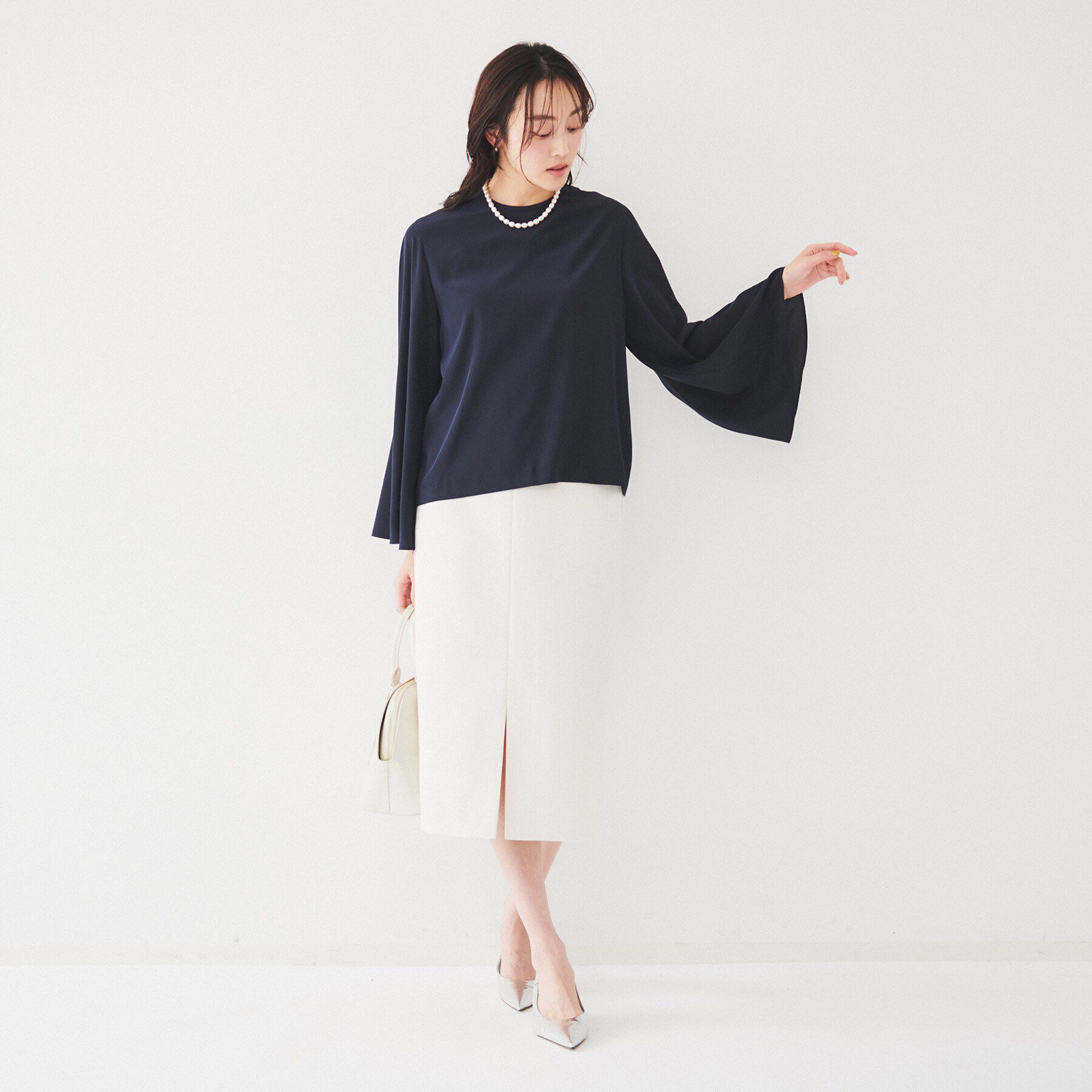 UNTITLED「フレアスリーブブラウス」|シャツ・ブラウス|