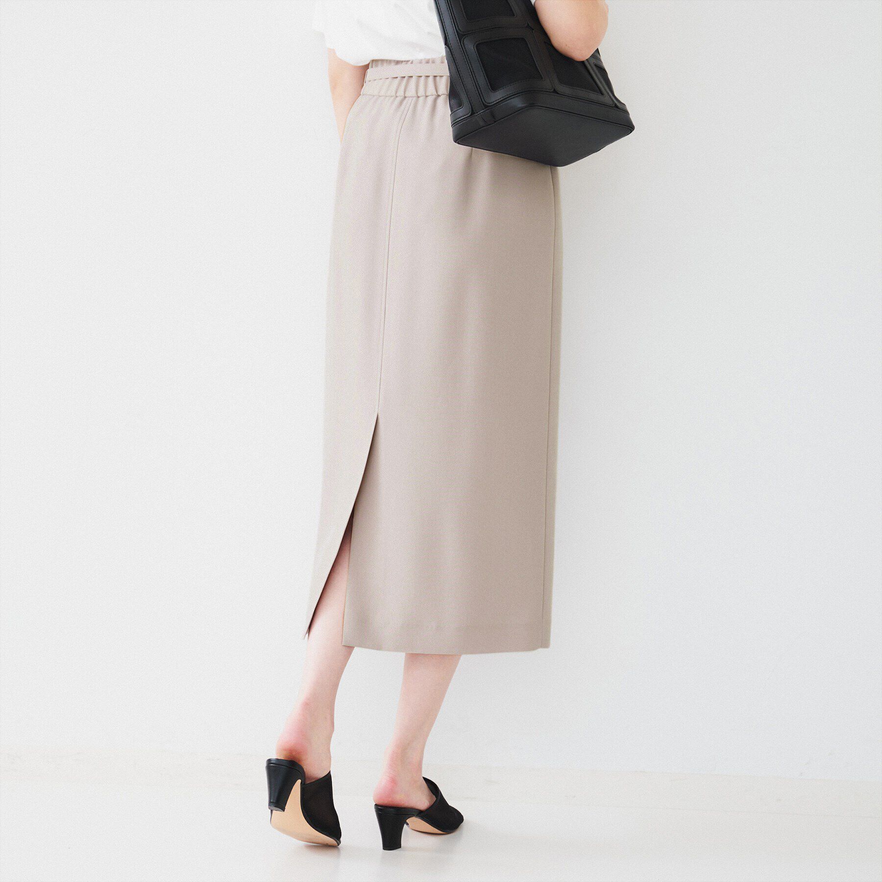 UNTITLED「【接触冷感/UV/セットアップ可能】ライトウェイト ナロースカート」|スカート|