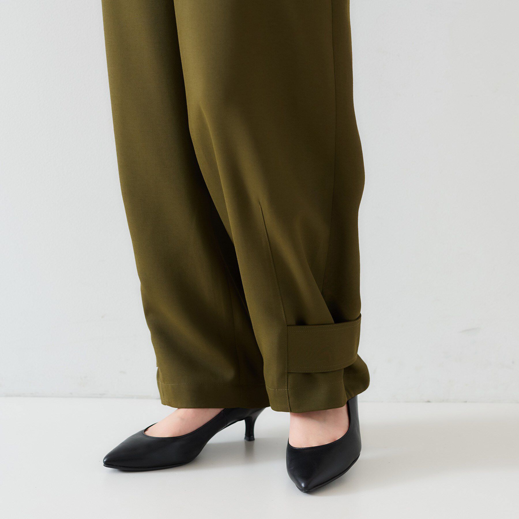 UNTITLED「【トレンド/手洗い可】ミリタリーライク カーブパンツ」|その他|